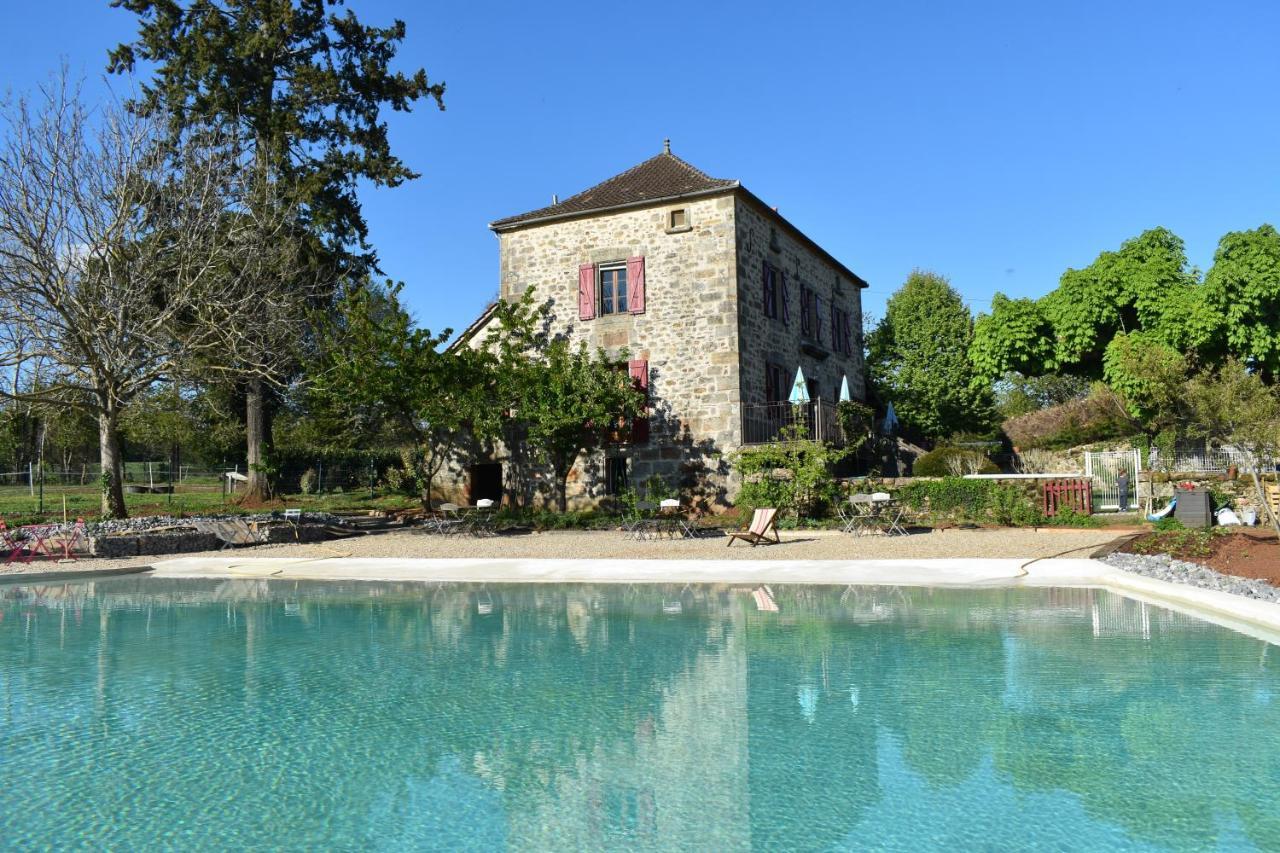 Ecuries de Saint Maurice- Maison d'hôtes de Gondou Lacapelle-Marival Exterior foto