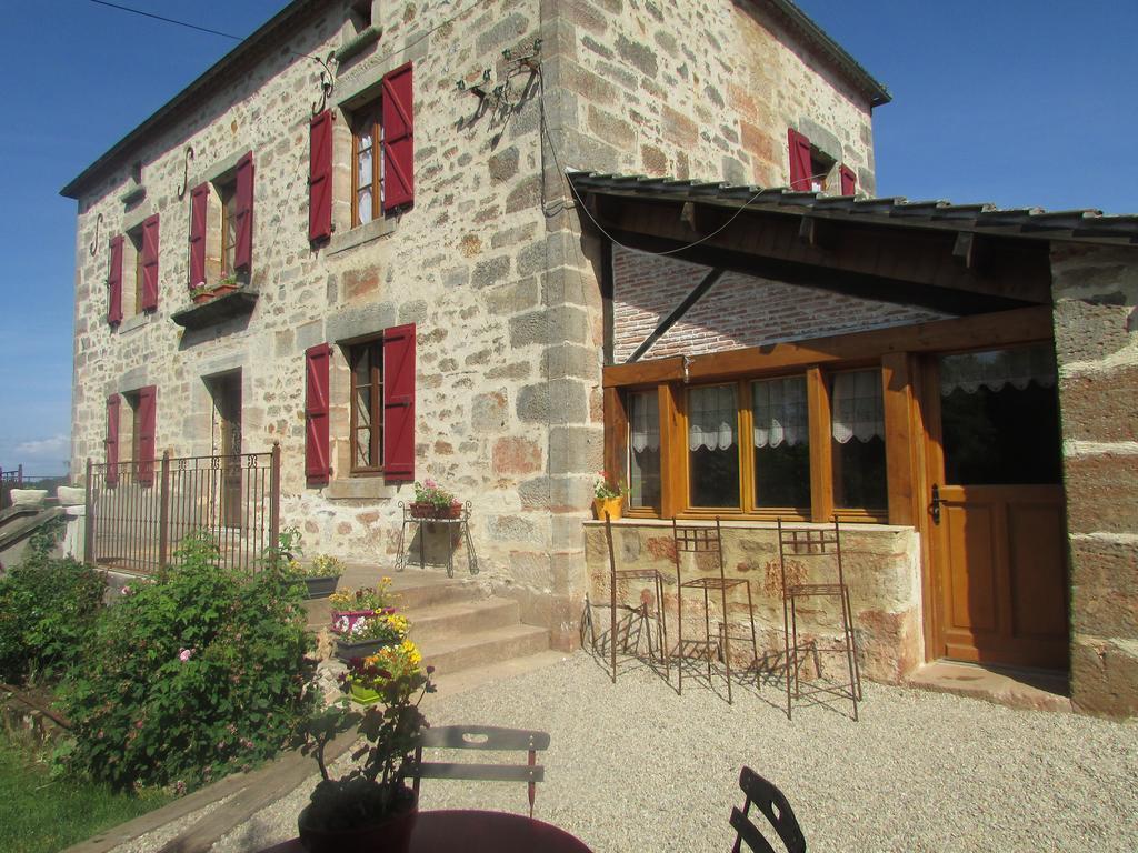 Ecuries de Saint Maurice- Maison d'hôtes de Gondou Lacapelle-Marival Exterior foto